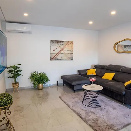 Lili By Interhome Vakantiehuis