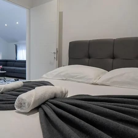 Vakantiehuis Lili By Interhome *