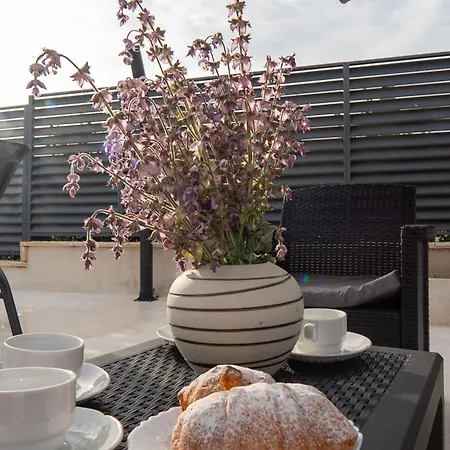 Vakantiehuis Lili By Interhome Marina