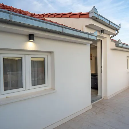 Vakantiehuis Lili By Interhome